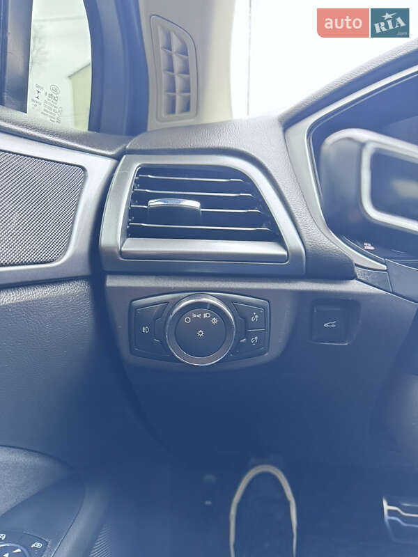 Седан Ford Fusion 2016 в Хмельницком