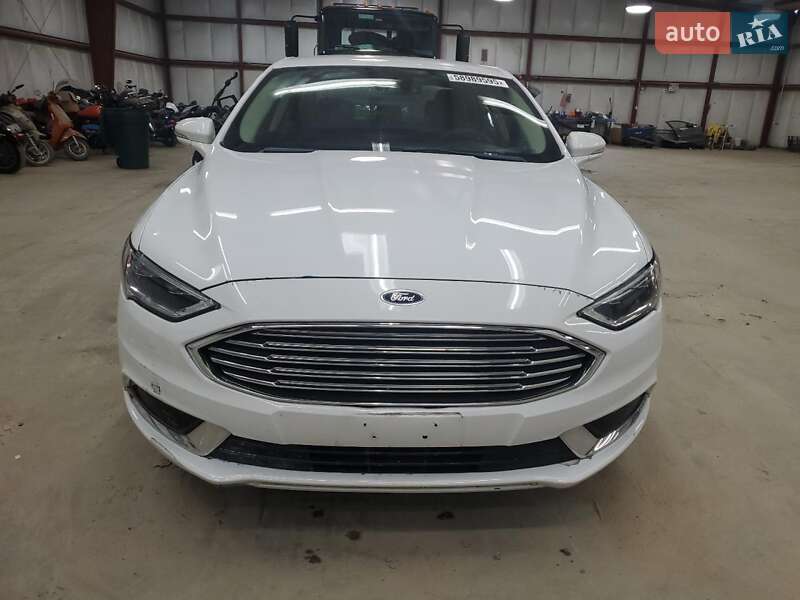 Седан Ford Fusion 2018 в Харкові