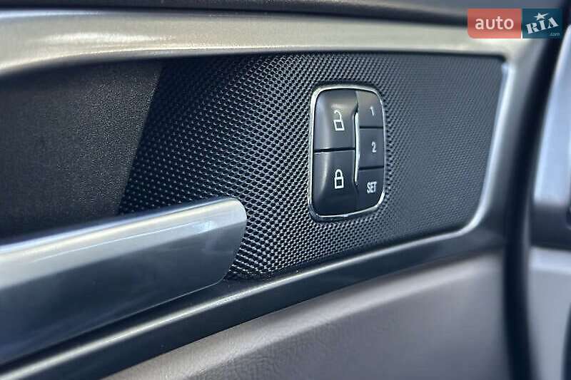 Седан Ford Fusion 2016 в Львове