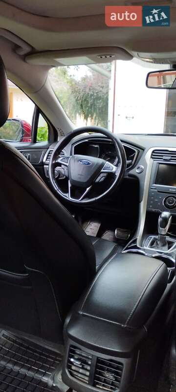 Седан Ford Fusion 2013 в Коломые
