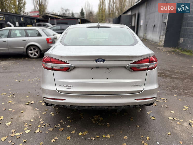 Седан Ford Fusion 2019 в Киеве фото 4 Седан Ford Fusion 2019 в Киеве