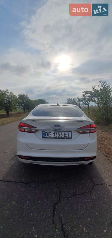 Седан Ford Fusion 2018 в Миколаєві