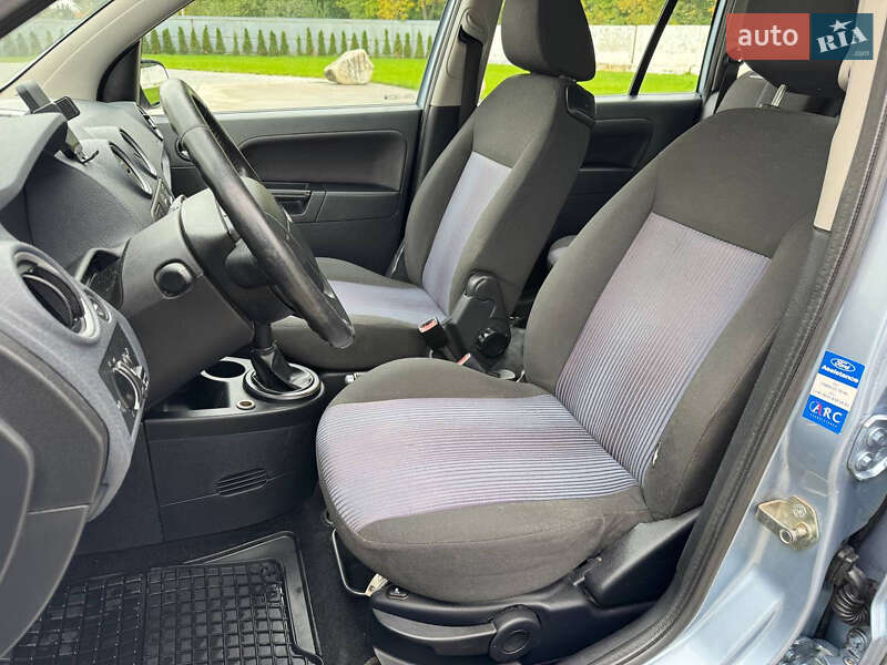 Хетчбек Ford Fusion 2007 в Луцьку