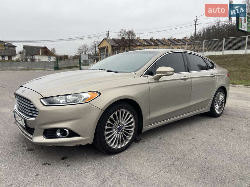 Седан Ford Fusion 2015 в Киеве фото 2 Седан Ford Fusion 2015 в Киеве