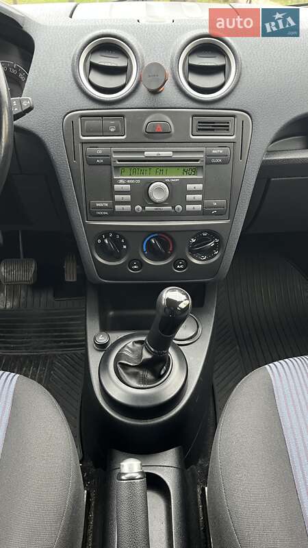 Хэтчбек Ford Fusion 2008 в Николаеве фото 14 Хэтчбек Ford Fusion 2008 в Николаеве