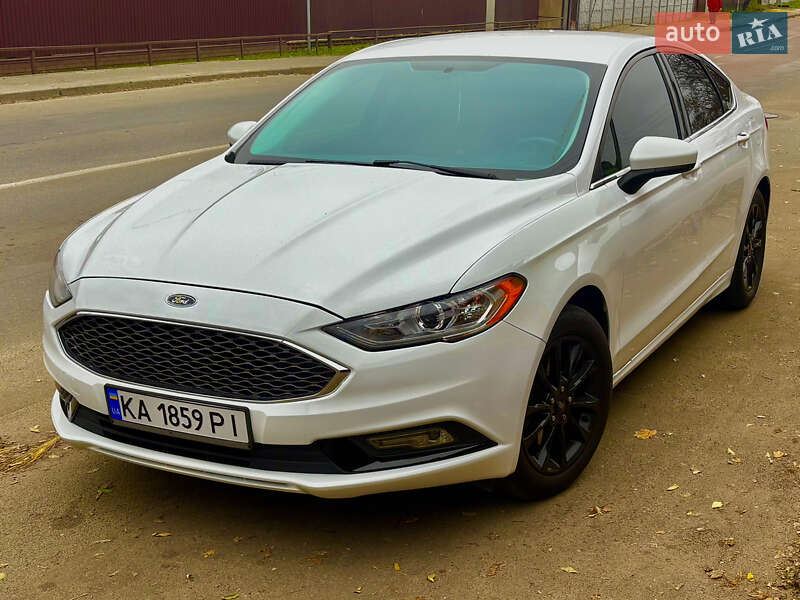 Ford Fusion 2016