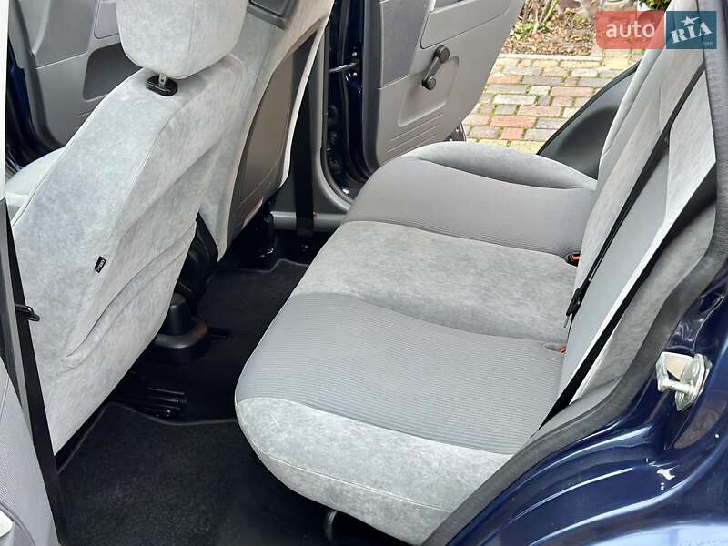 Хетчбек Ford Fusion 2005 в Володимирці