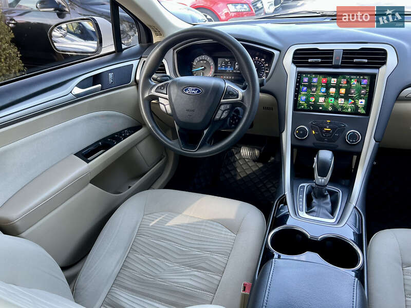 Седан Ford Fusion 2015 в Києві фото 36 Седан Ford Fusion 2015 в Києві