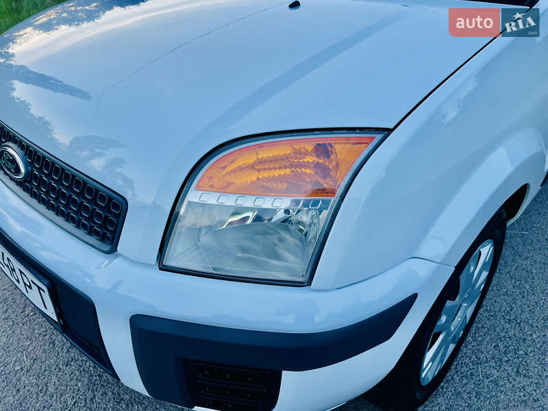 Хетчбек Ford Fusion 2007 в Мукачевому фото 14 Хетчбек Ford Fusion 2007 в Мукачевому