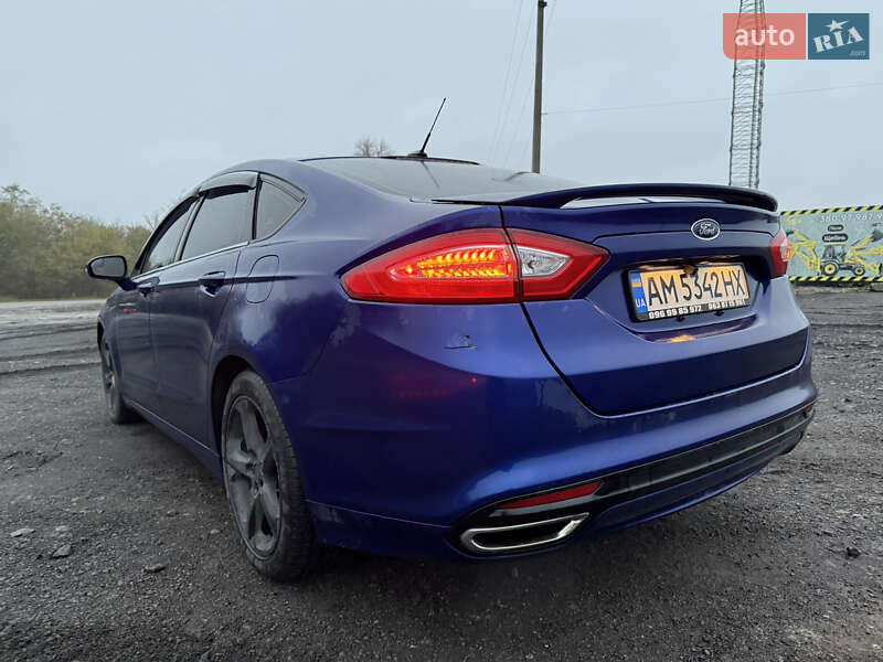 Седан Ford Fusion 2013 в Житомире