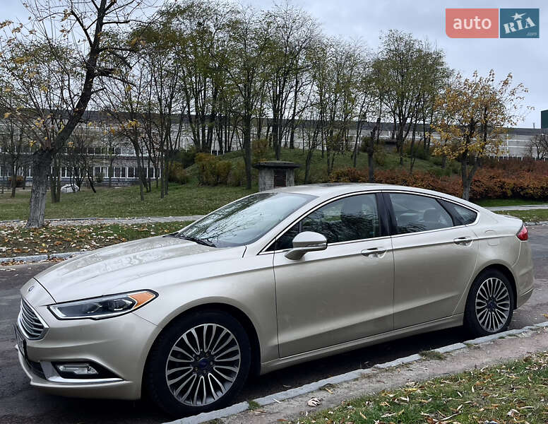 Седан Ford Fusion 2016 в Обухові