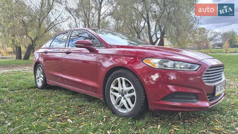 Седан Ford Fusion 2015 в Борисполі