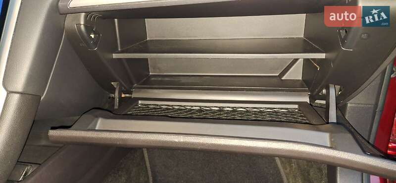 Седан Ford Fusion 2015 в Борисполі