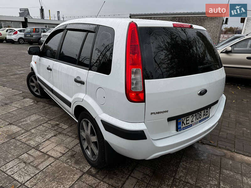 Хэтчбек Ford Fusion 2010 в Днепре фото 3 Хэтчбек Ford Fusion 2010 в Днепре