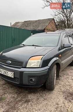 Хэтчбек Ford Fusion 2008 в Краснограде