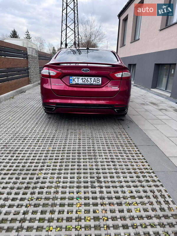 Седан Ford Fusion 2014 в Івано-Франківську