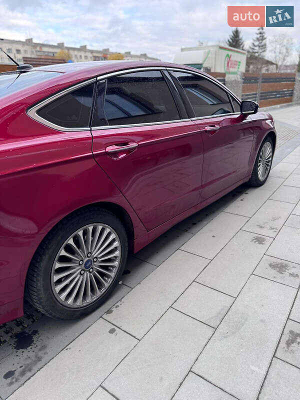 Седан Ford Fusion 2014 в Івано-Франківську
