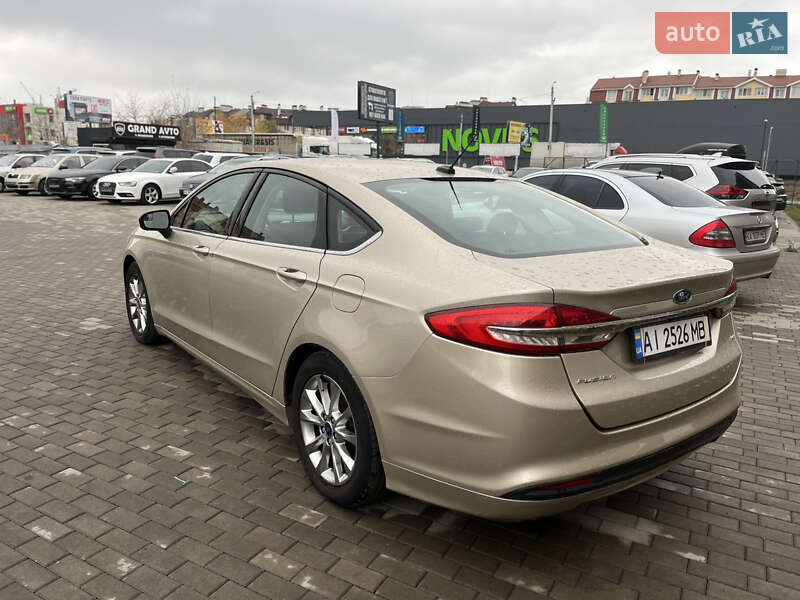Седан Ford Fusion 2016 в Софіївській Борщагівці
