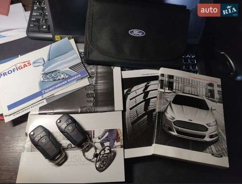 Седан Ford Fusion 2012 в Запорожье