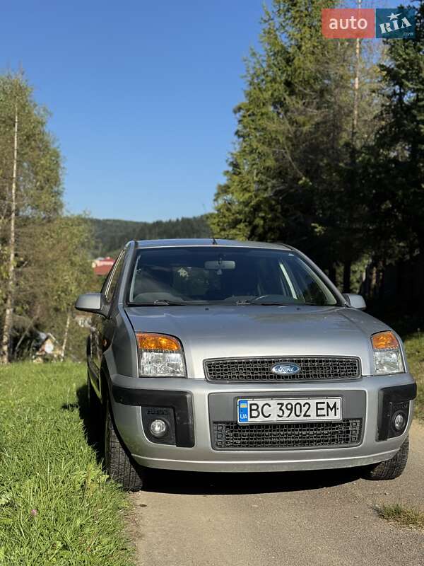 Хетчбек Ford Fusion 2008 в Східниці