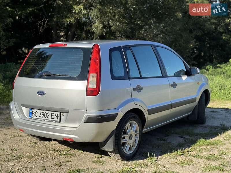 Хетчбек Ford Fusion 2008 в Східниці
