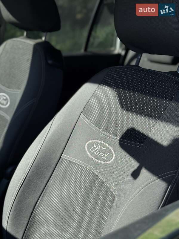 Хетчбек Ford Fusion 2008 в Східниці