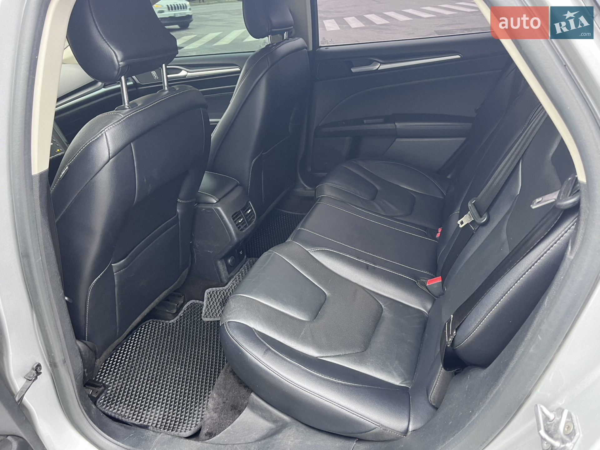 2016 Ford Fusion - мініатюра 20