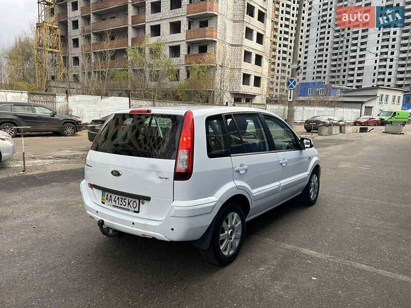 Хетчбек Ford Fusion 2011 в Києві