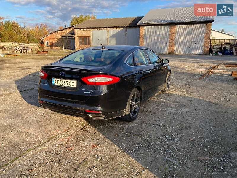 Седан Ford Fusion 2015 в Коломиї