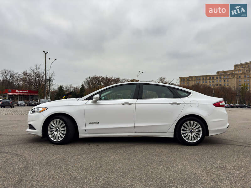 Седан Ford Fusion 2016 в Харкові фото 8 Седан Ford Fusion 2016 в Харкові