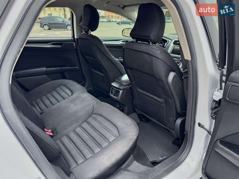 Седан Ford Fusion 2016 в Харкові фото 27 Седан Ford Fusion 2016 в Харкові