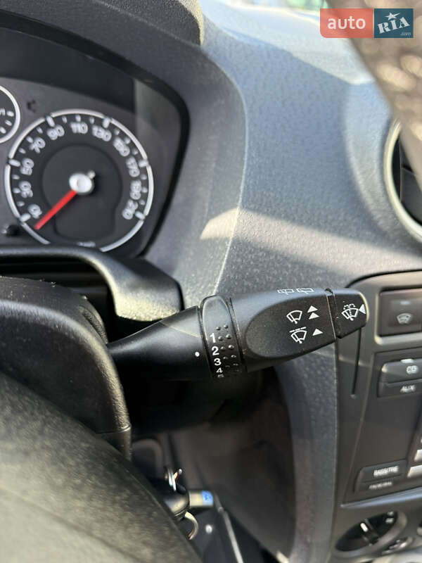 Хетчбек Ford Fusion 2007 в Луцьку фото 94 Хетчбек Ford Fusion 2007 в Луцьку