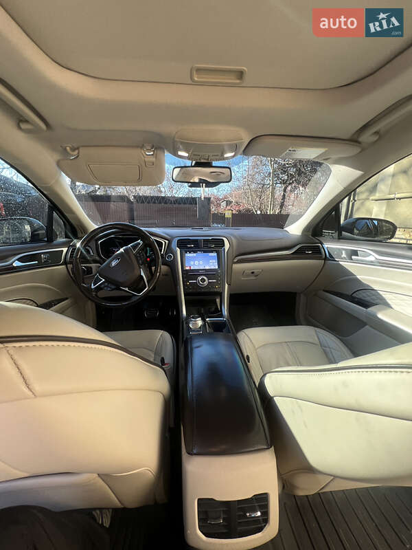 Седан Ford Fusion 2017 в Коломые