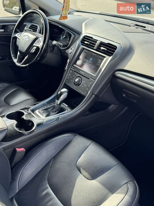 Седан Ford Fusion 2014 в Києві фото 10 Седан Ford Fusion 2014 в Києві