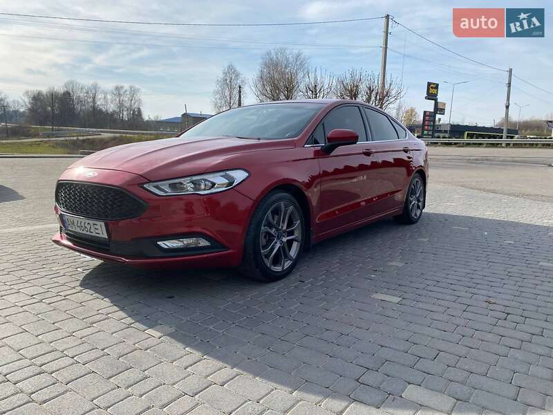 Седан Ford Fusion 2016 в Любаре