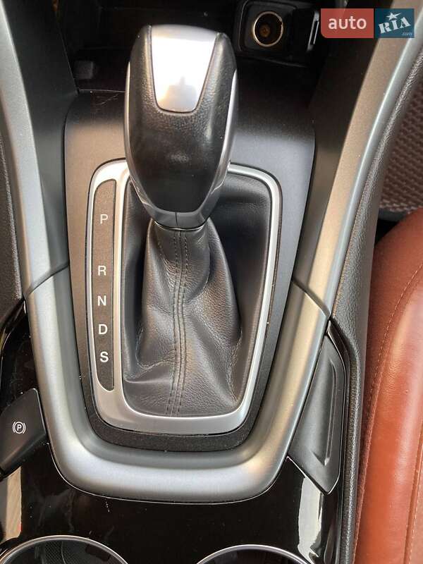 Седан Ford Fusion 2015 в Коломиї