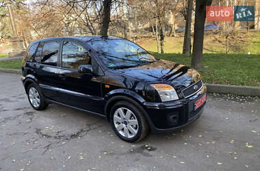 Хэтчбек Ford Fusion 2008 в Виннице