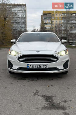 Седан Ford Fusion 2019 в Дніпрі