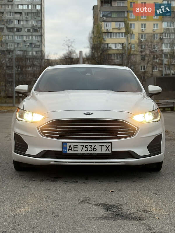 Седан Ford Fusion 2019 в Днепре фото 10 Седан Ford Fusion 2019 в Днепре