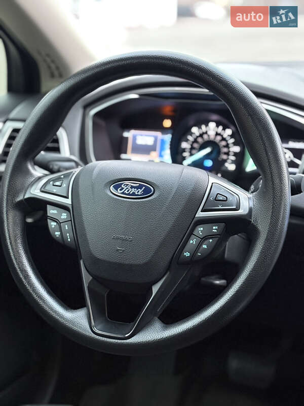 Седан Ford Fusion 2019 в Днепре фото 20 Седан Ford Fusion 2019 в Днепре