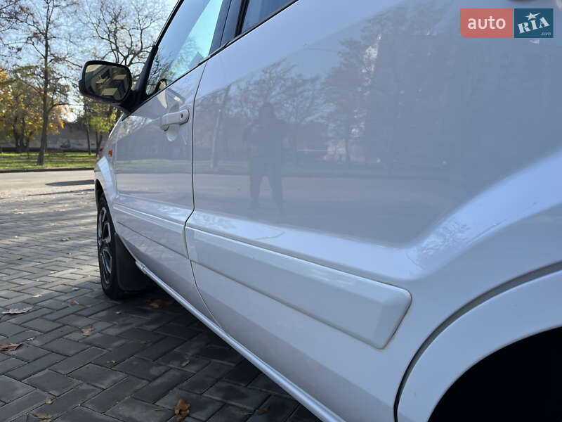 Хэтчбек Ford Fusion 2010 в Николаеве