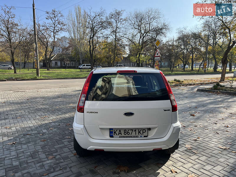 Хэтчбек Ford Fusion 2010 в Николаеве