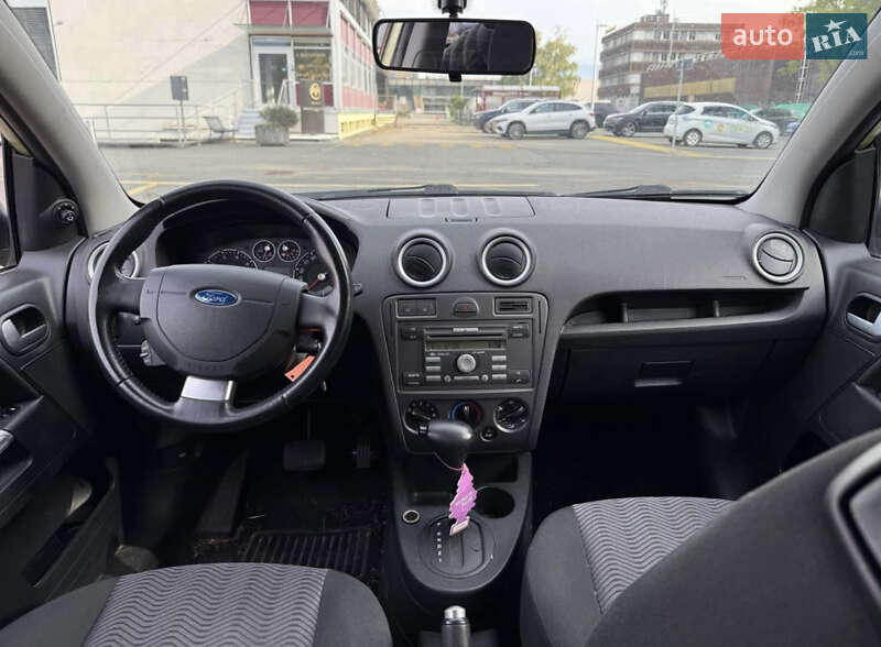 Хэтчбек Ford Fusion 2007 в Ровно фото 7 Хэтчбек Ford Fusion 2007 в Ровно