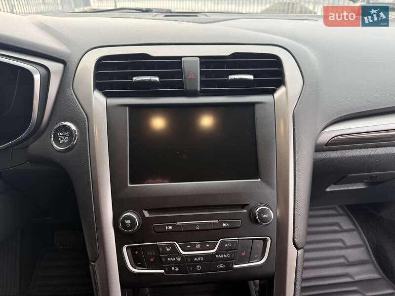 Седан Ford Fusion 2016 в Днепре