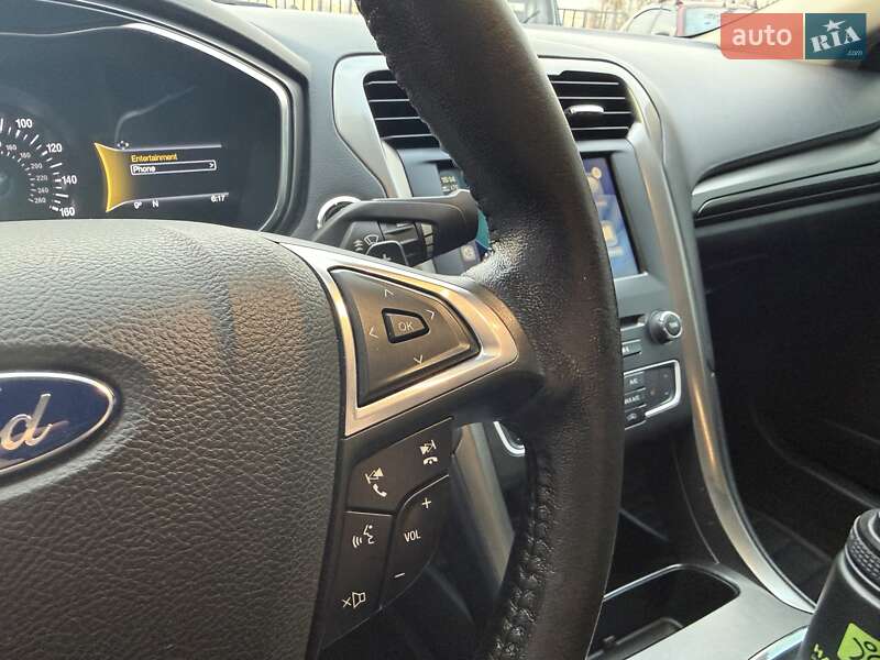 Седан Ford Fusion 2016 в Днепре