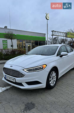 Седан Ford Fusion 2017 в Києві