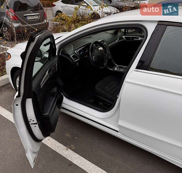 Седан Ford Fusion 2018 в Киеве