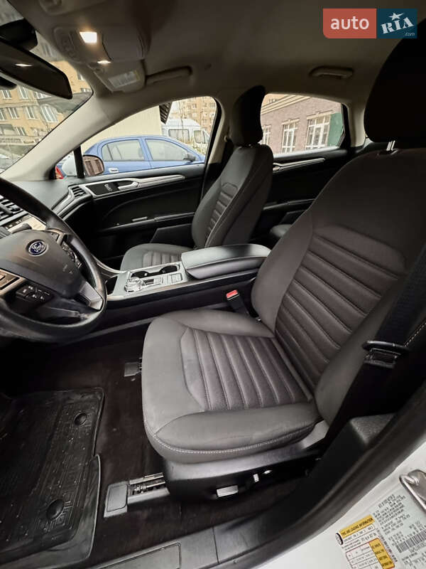 Седан Ford Fusion 2018 в Киеве
