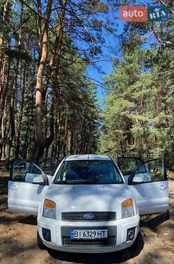 Хэтчбек Ford Fusion 2011 в Полтаве