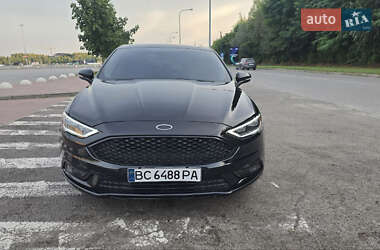 Седан Ford Fusion 2016 в Львові